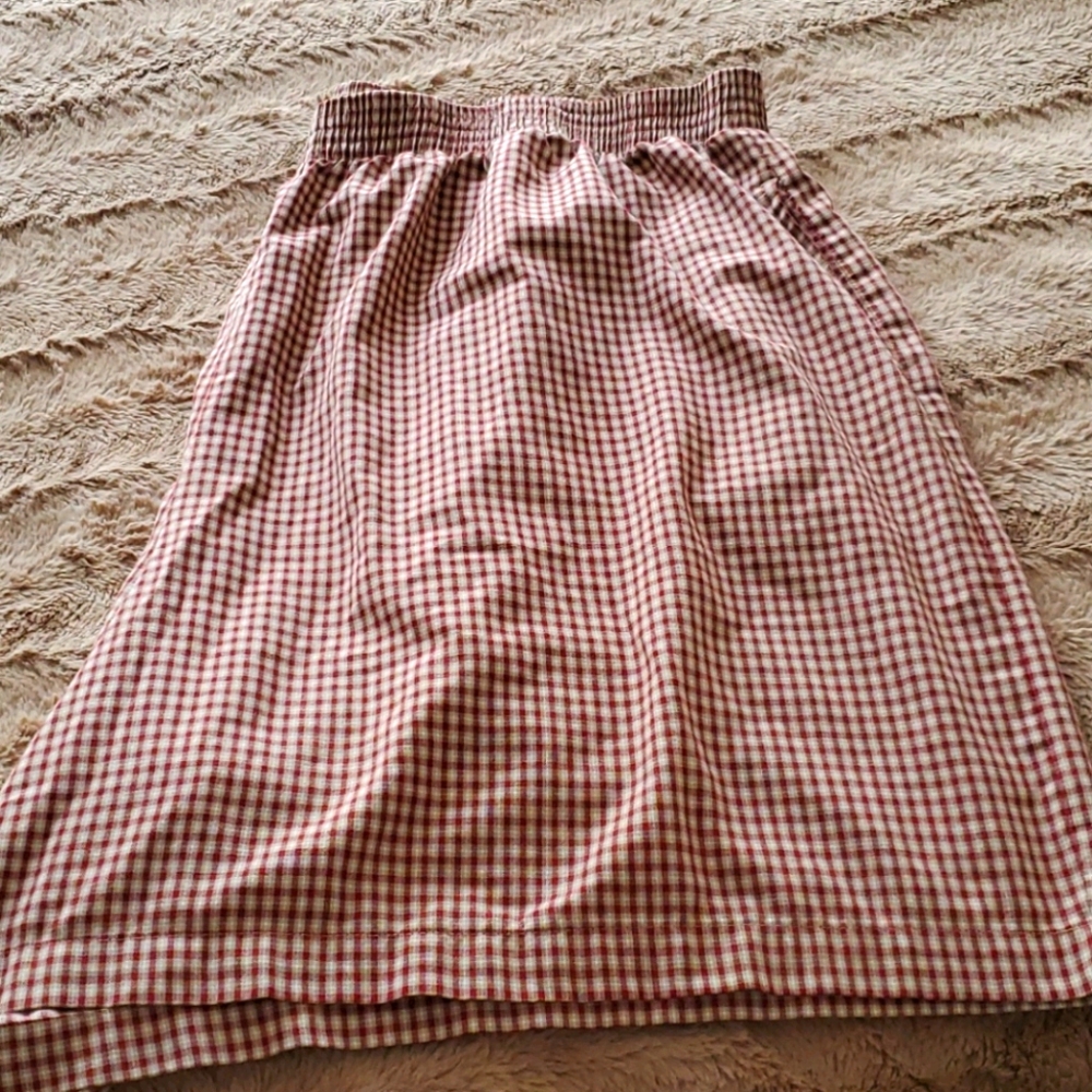 FREE TO A GOOD HOME - Picture 1 of 5